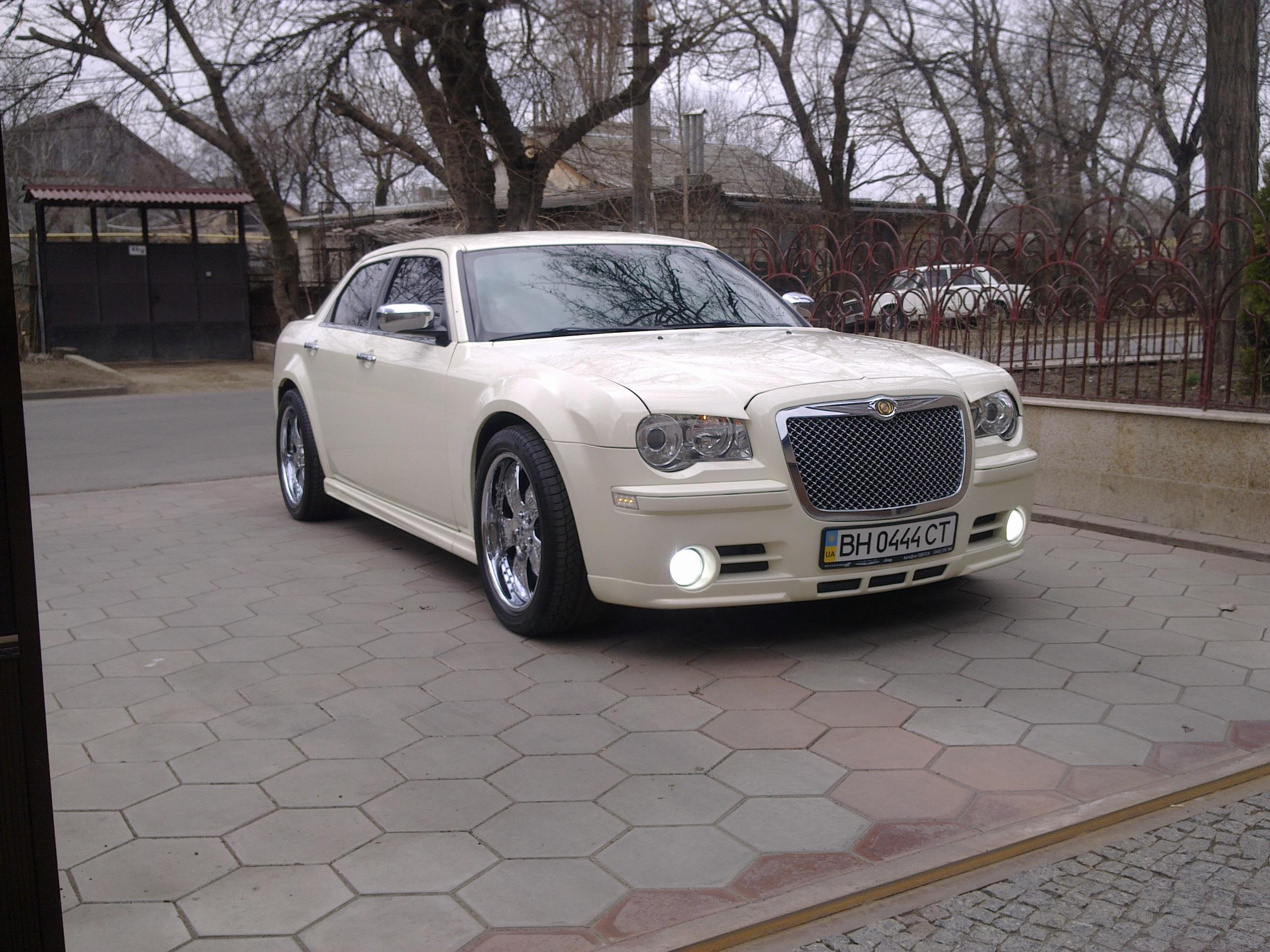 Форум Chrysler 300C » Мой Chrysler 300c hemi awd, немного не сток